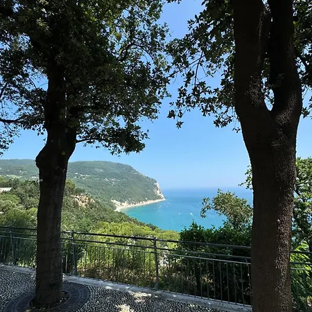 Apartment Conero 